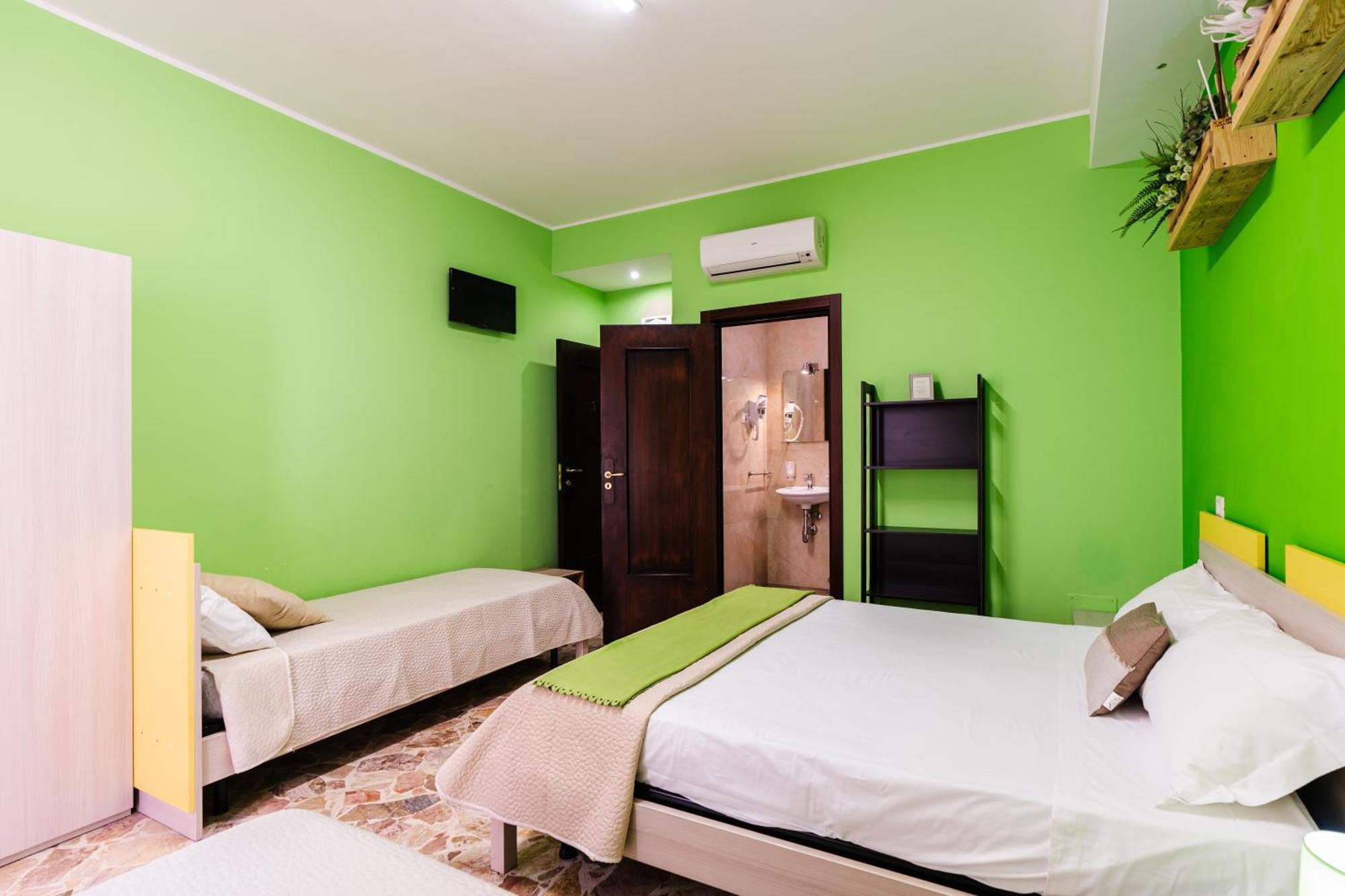 Santa Croce Rooms Barletta Exterior foto