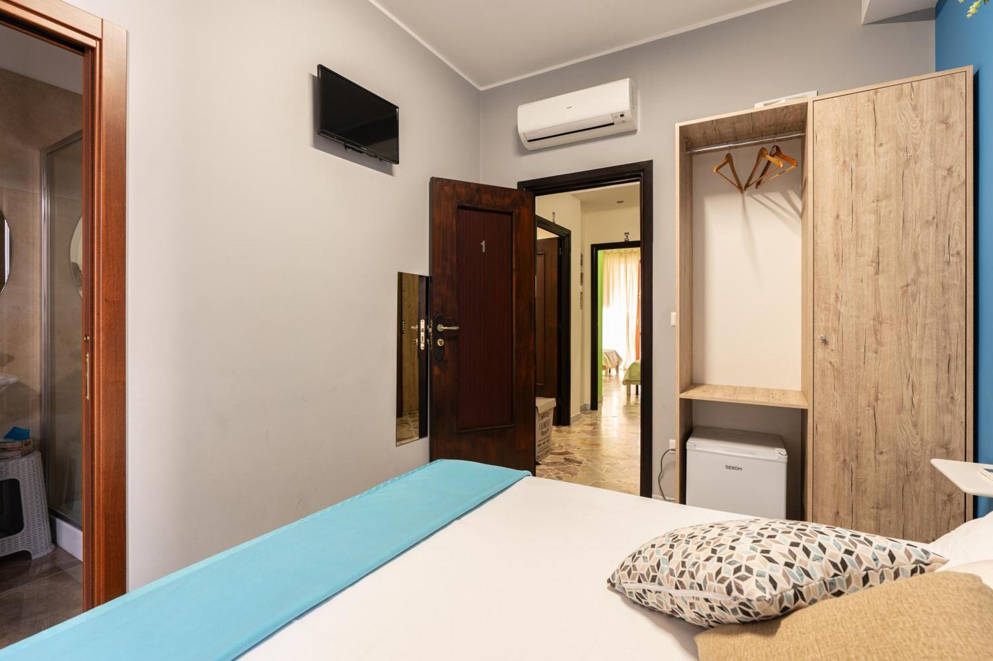 Santa Croce Rooms Barletta Exterior foto